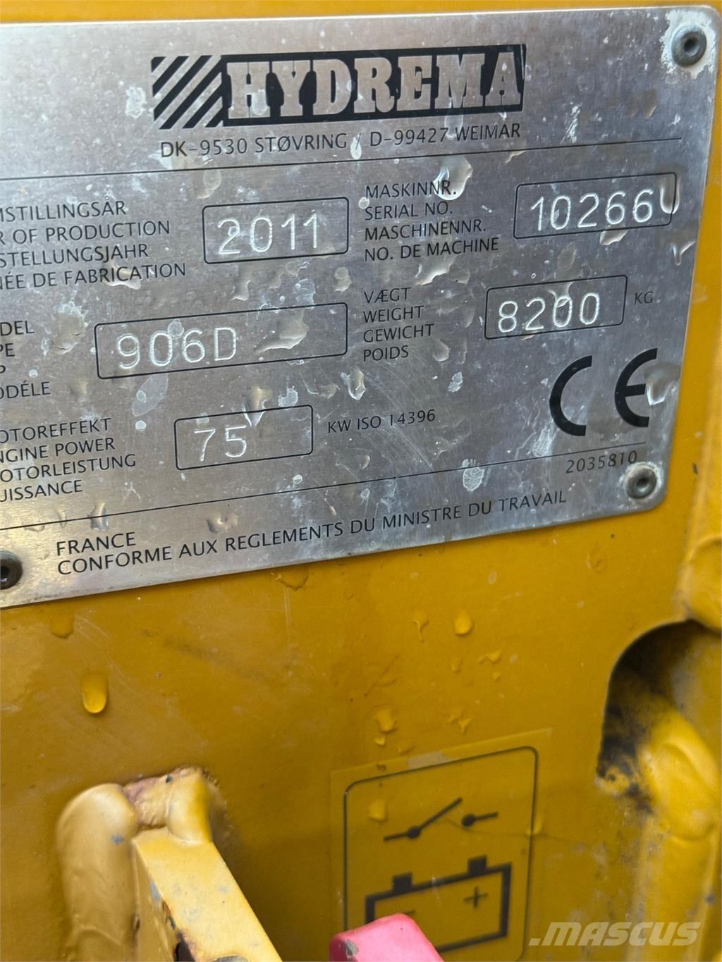 Hydrema 906D Kaivurikuormaajat