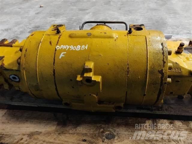 Hydrema 908 Akselit