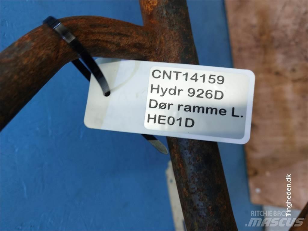 Hydrema 926D Ohjaamo ja sisusta