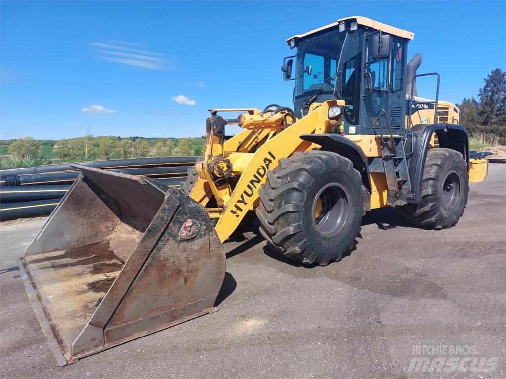 Hyundai HL757-9A Pyöräkuormaajat