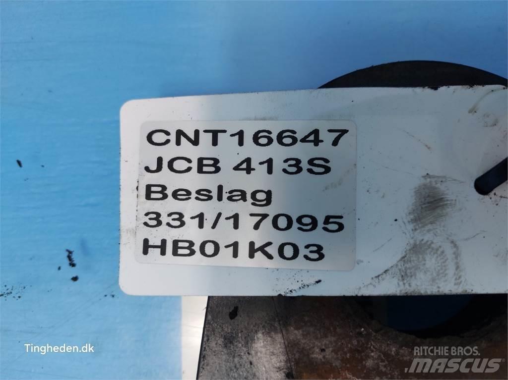 JCB 413S Puomit