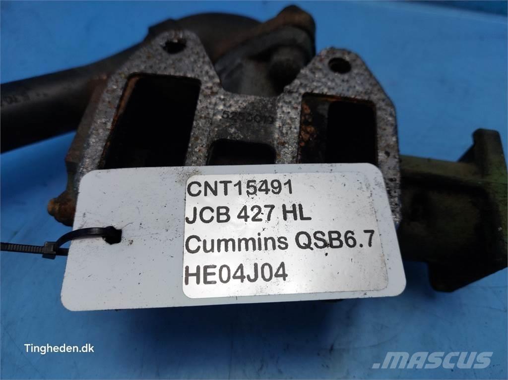JCB 427 HL Moottorit