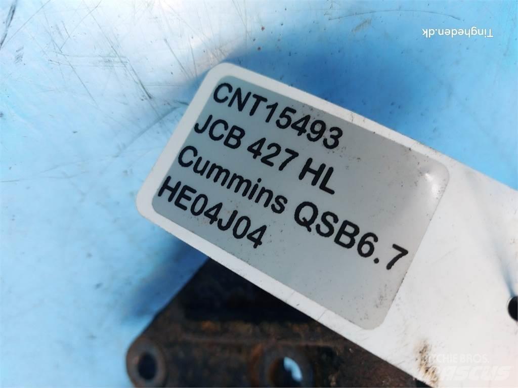 JCB 427 HL Moottorit