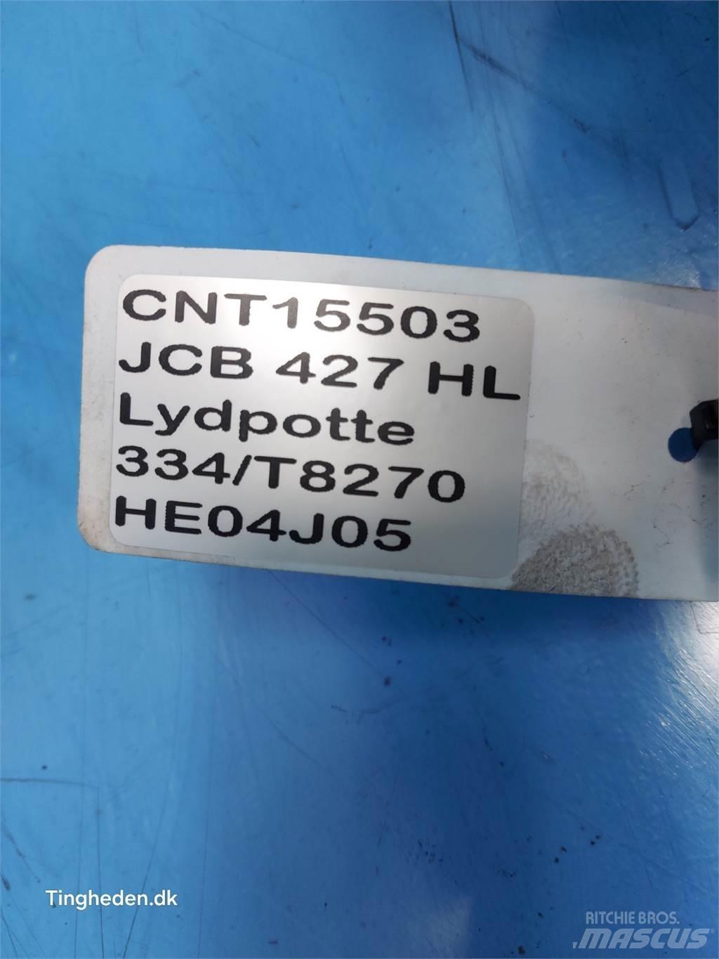 JCB 427 HL Moottorit
