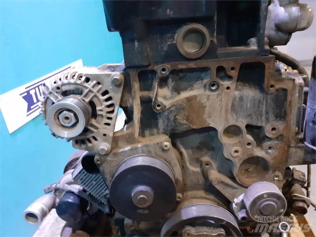 JCB 448 TA4 Moottorit