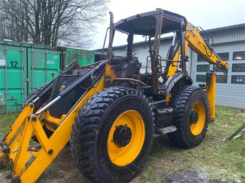 JCB 4CX Kaivurikuormaajat