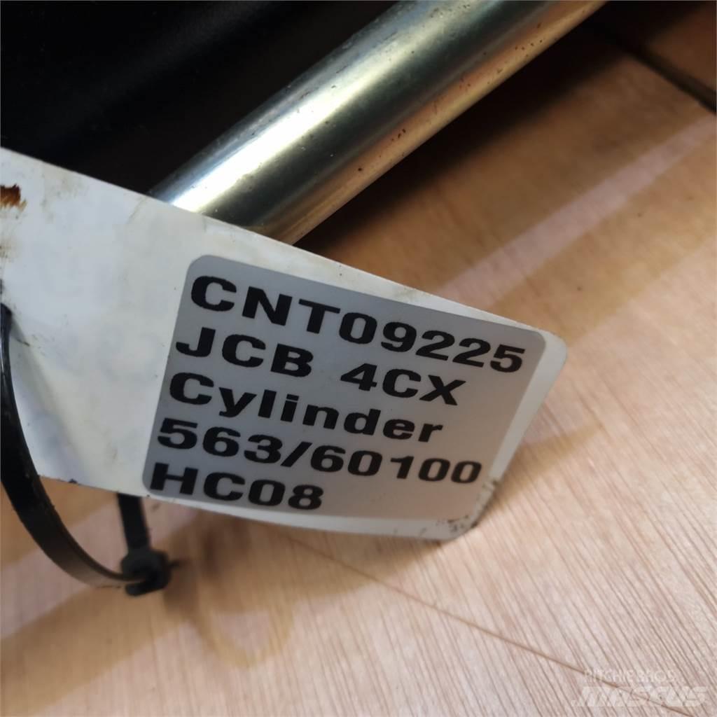 JCB 4CX Hydrauliikka