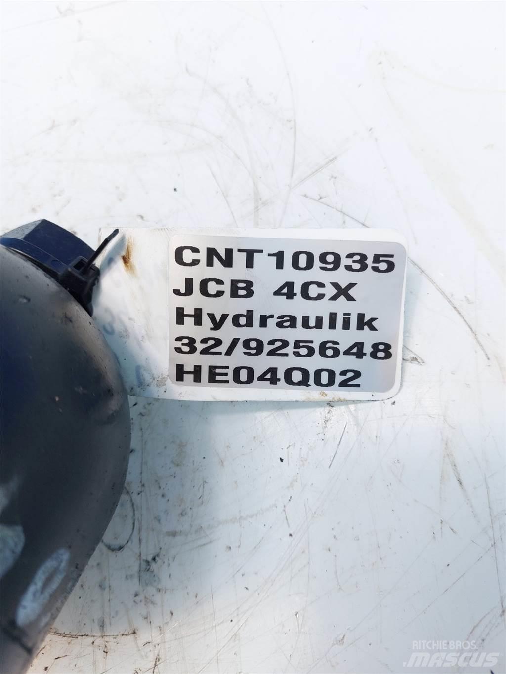 JCB 4CX Hydrauliikka