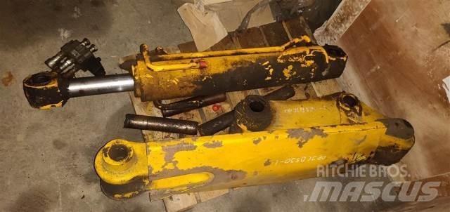 JCB 530 Kurottajat