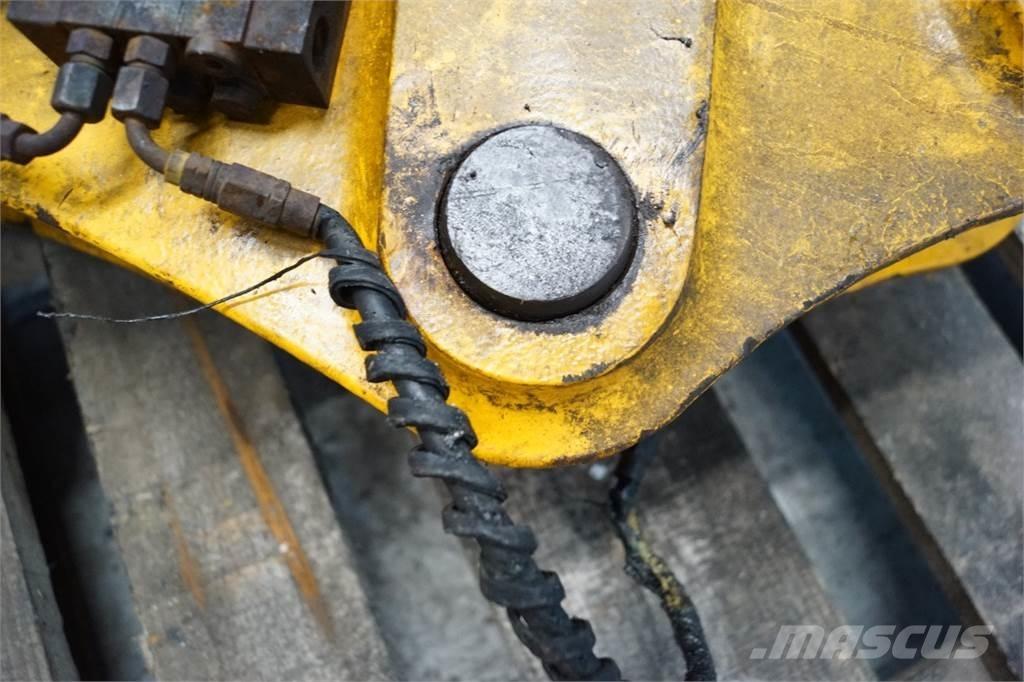 JCB 536-70 Puomit