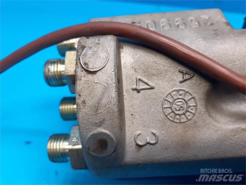 JCB 8052 Hydrauliikka