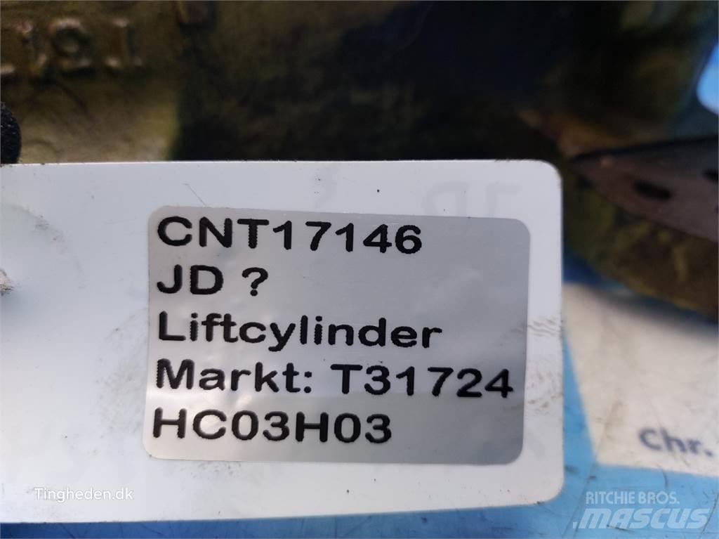 John Deere  Hydrauliikka