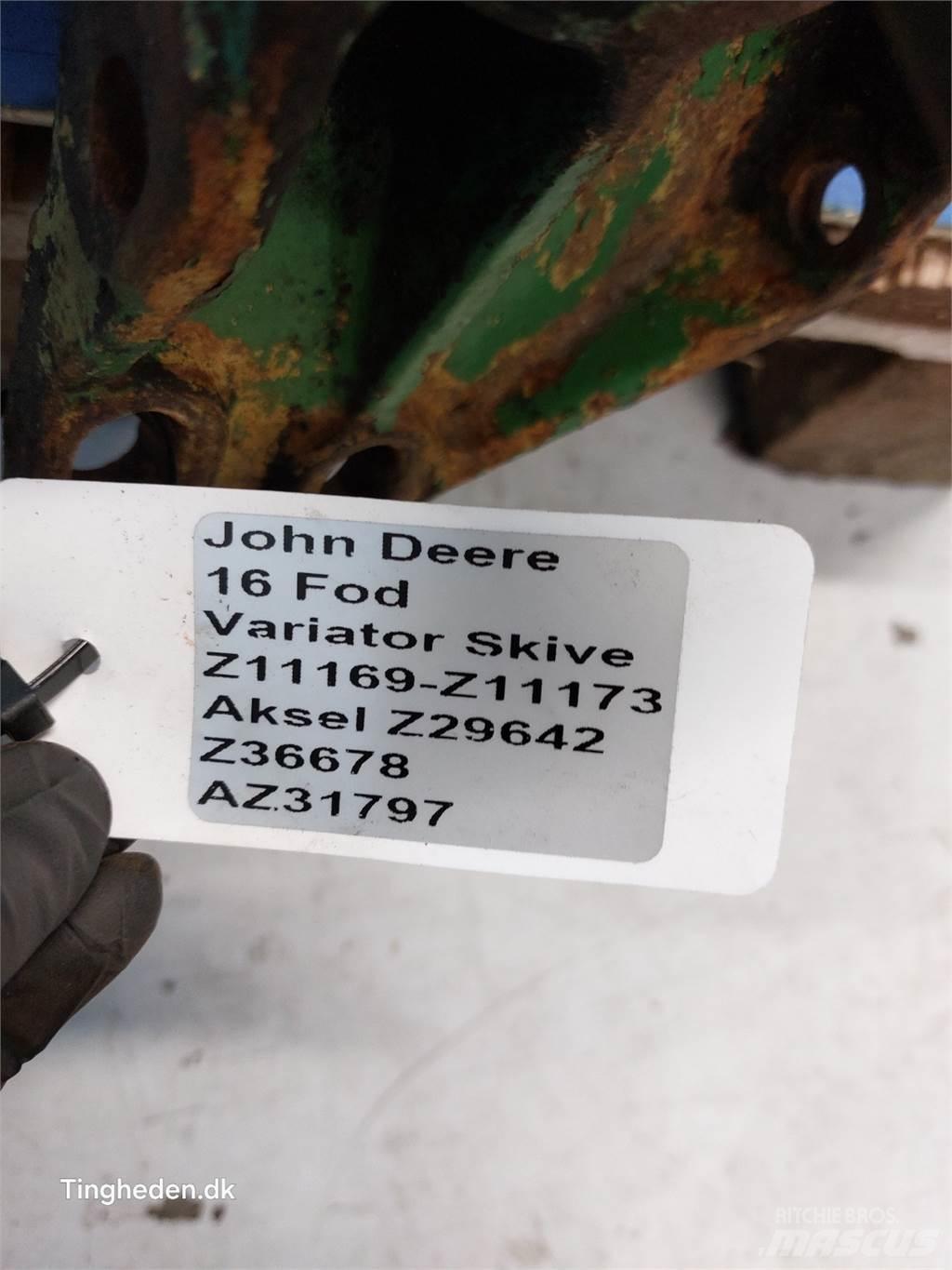 John Deere 1000 Lisävarusteet ja komponentit