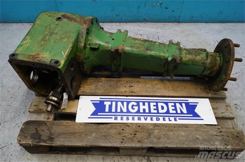 John Deere 1042 Vaihteisto