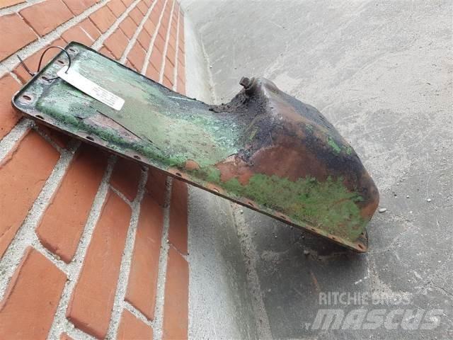 John Deere 1052 Moottorit