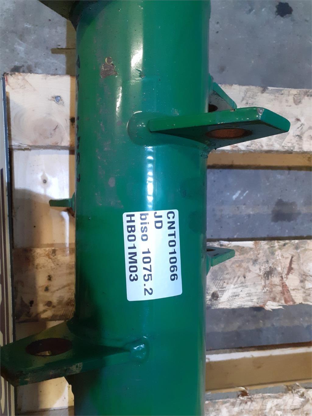 John Deere 1075 Lisävarusteet ja komponentit