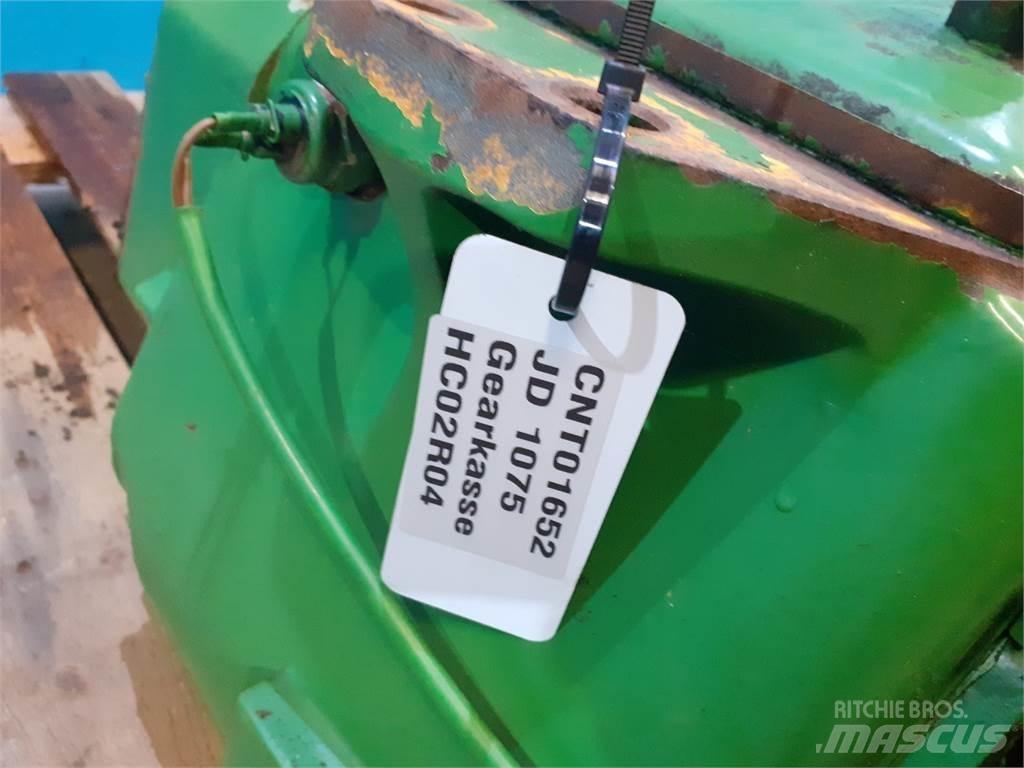 John Deere 1075 Vaihteisto