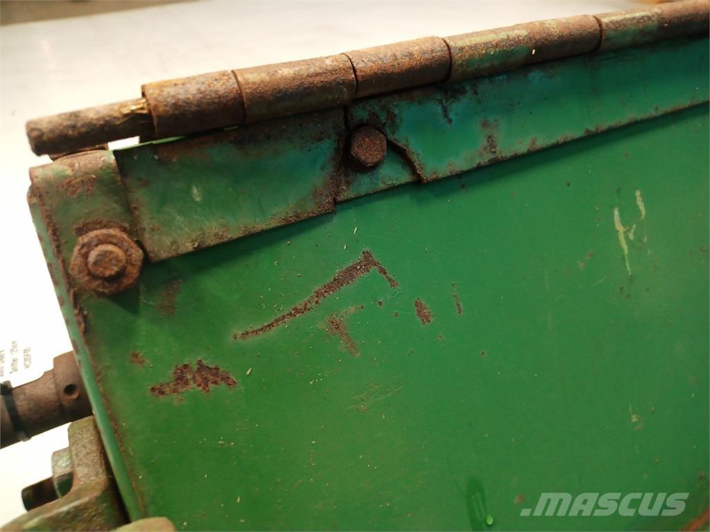 John Deere 1075 Lisävarusteet ja komponentit