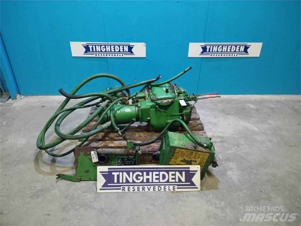 John Deere 1085 Vaihteisto