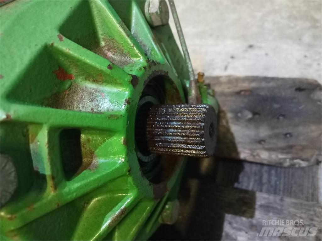 John Deere 1085 Vaihteisto
