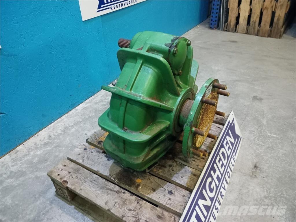 John Deere 1085 Lisävarusteet ja komponentit