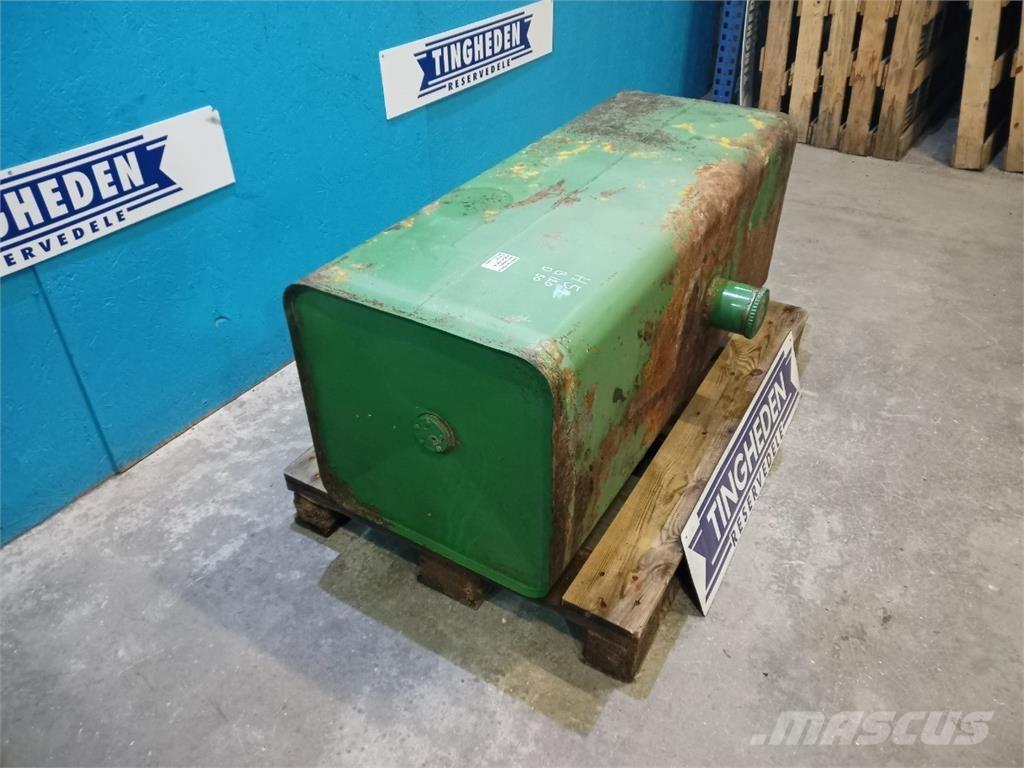 John Deere 1085 Lisävarusteet ja komponentit