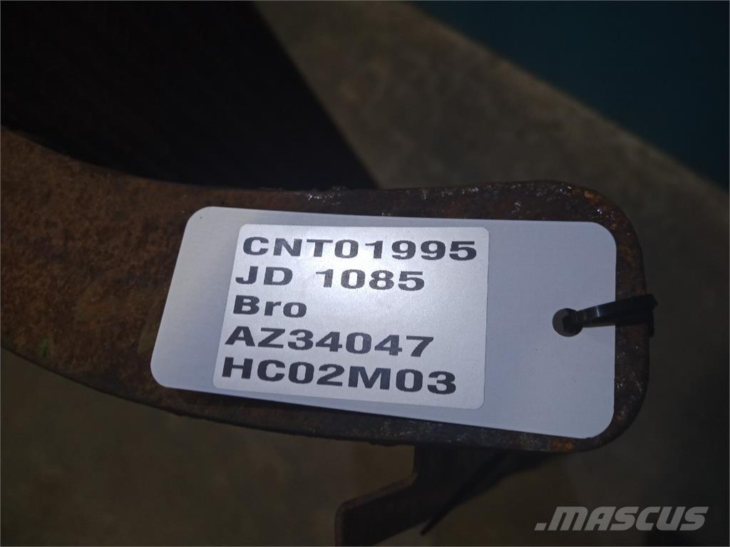 John Deere 1085 Lisävarusteet ja komponentit