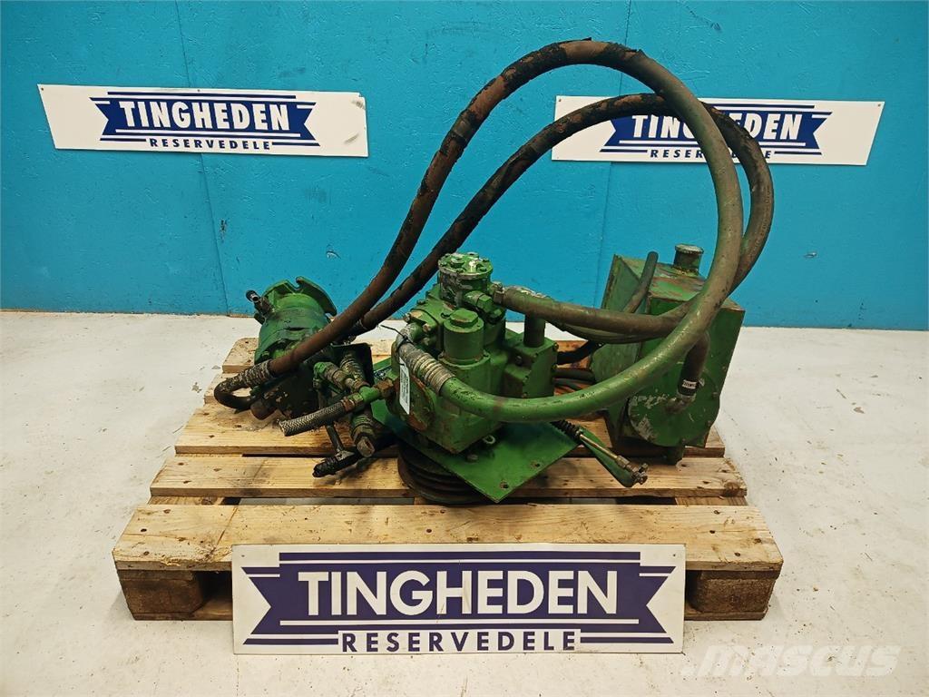 John Deere 1085 Hydrauliikka