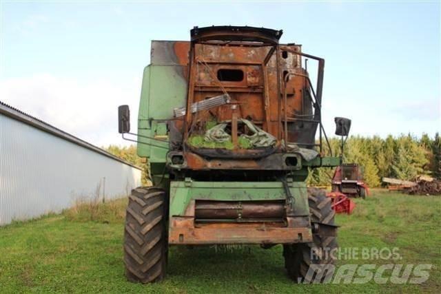John Deere 1177 Leikkuupuimurit