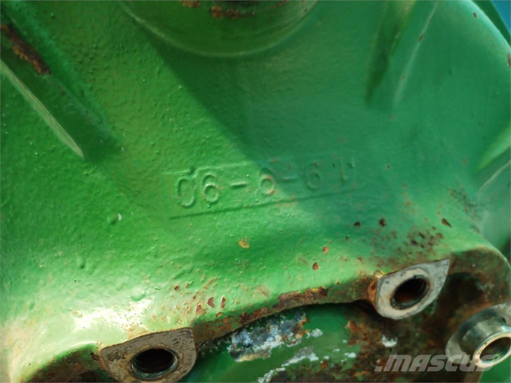 John Deere 1177 Lisävarusteet ja komponentit