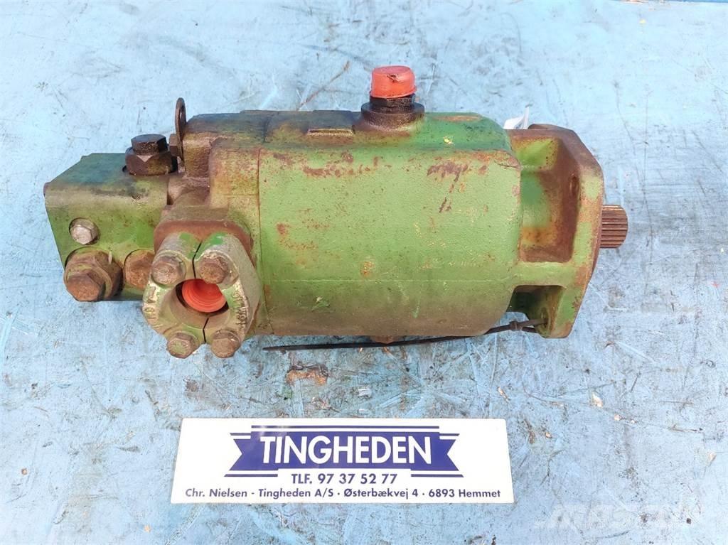 John Deere 1177 Hydrauliikka