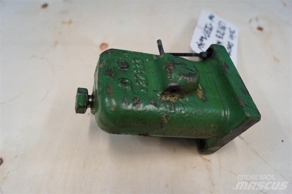 John Deere 1550 Hydrauliikka