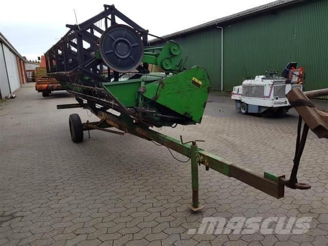 John Deere 16 Lisävarusteet ja komponentit