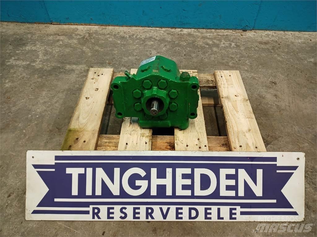 John Deere 1630 Hydrauliikka