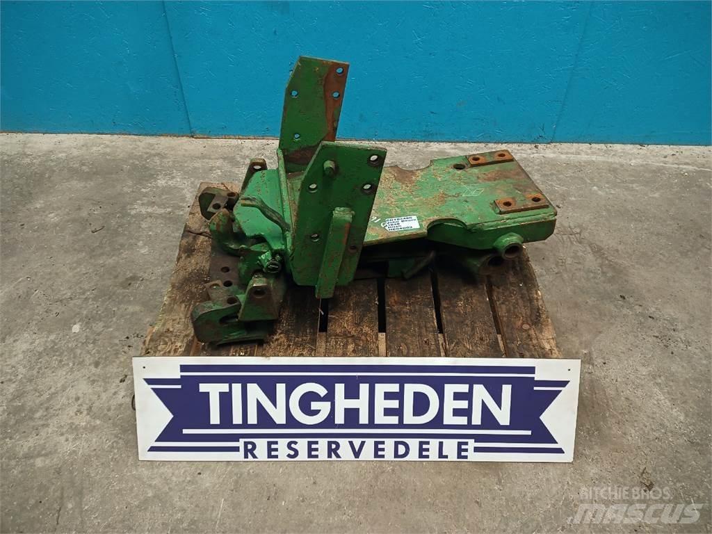 John Deere 1640 Lisävarusteet ja komponentit