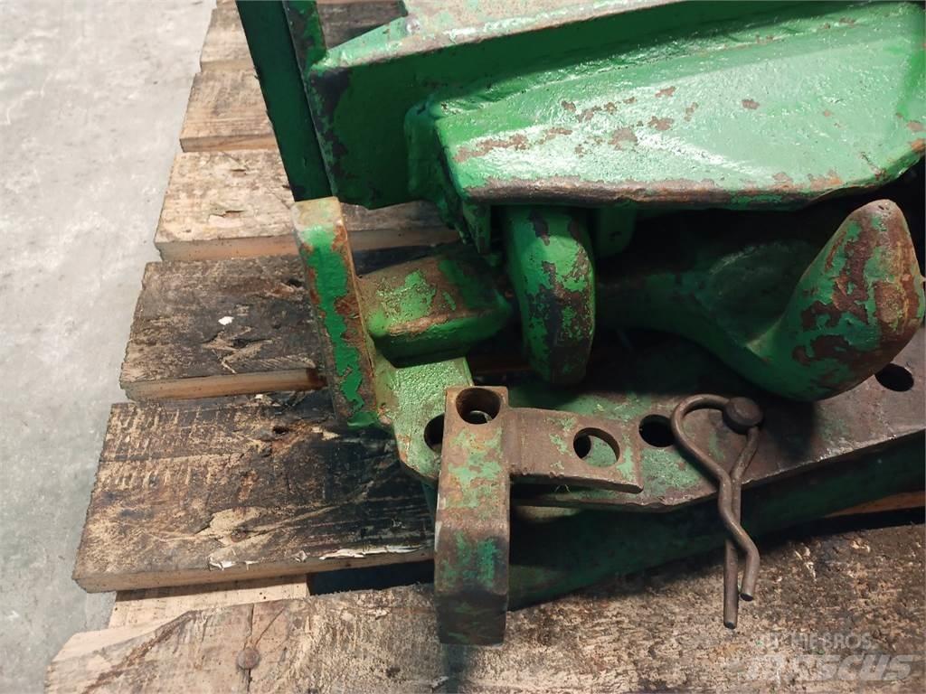 John Deere 1640 Lisävarusteet ja komponentit