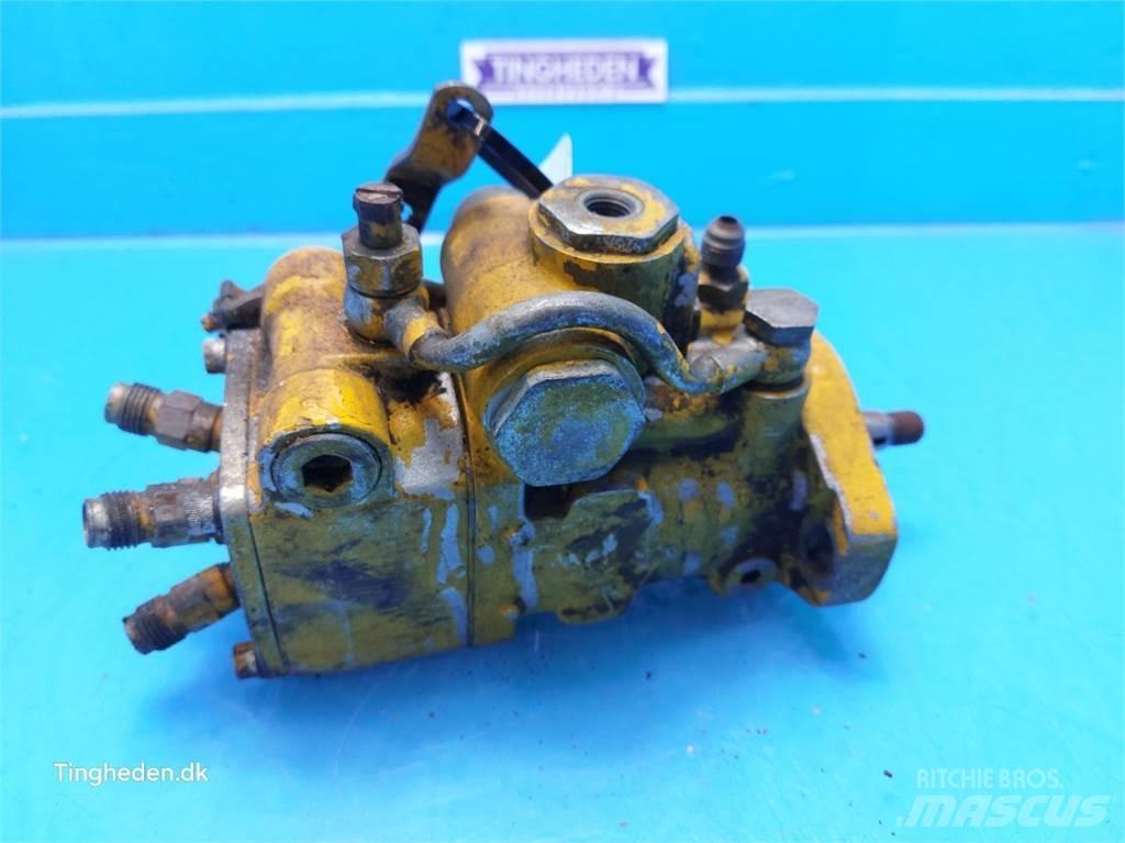 John Deere 2020 Moottorit