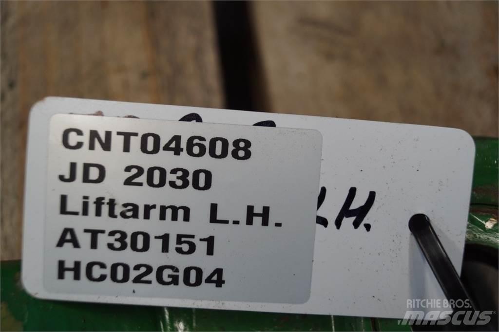 John Deere 2030 Lisävarusteet ja komponentit