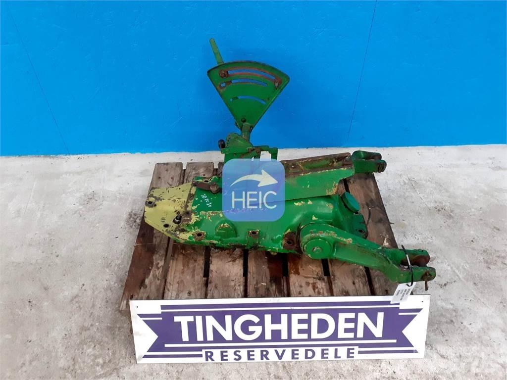 John Deere 2040 Lisävarusteet ja komponentit