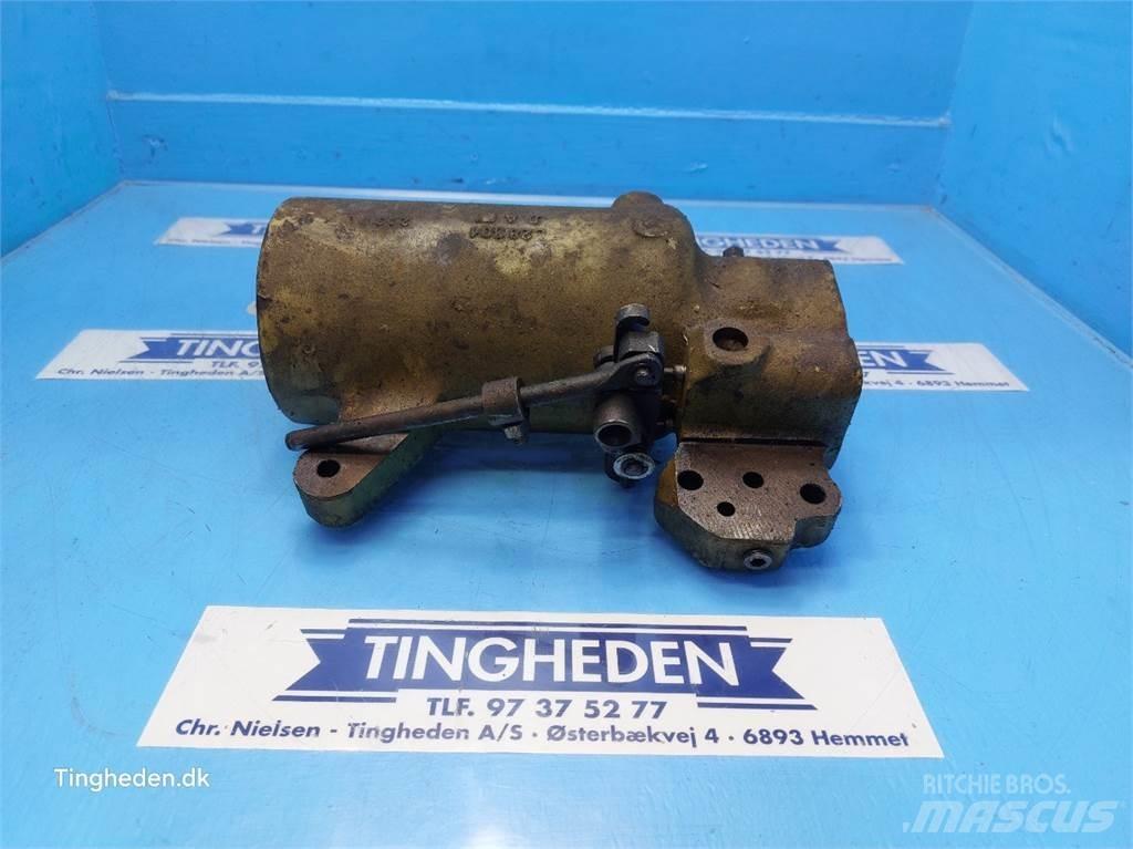 John Deere 2040 Hydrauliikka