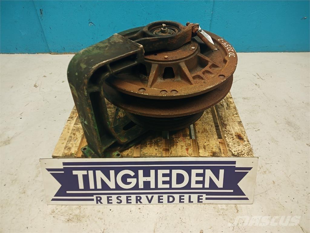 John Deere 2054 Muut maatalouskoneet