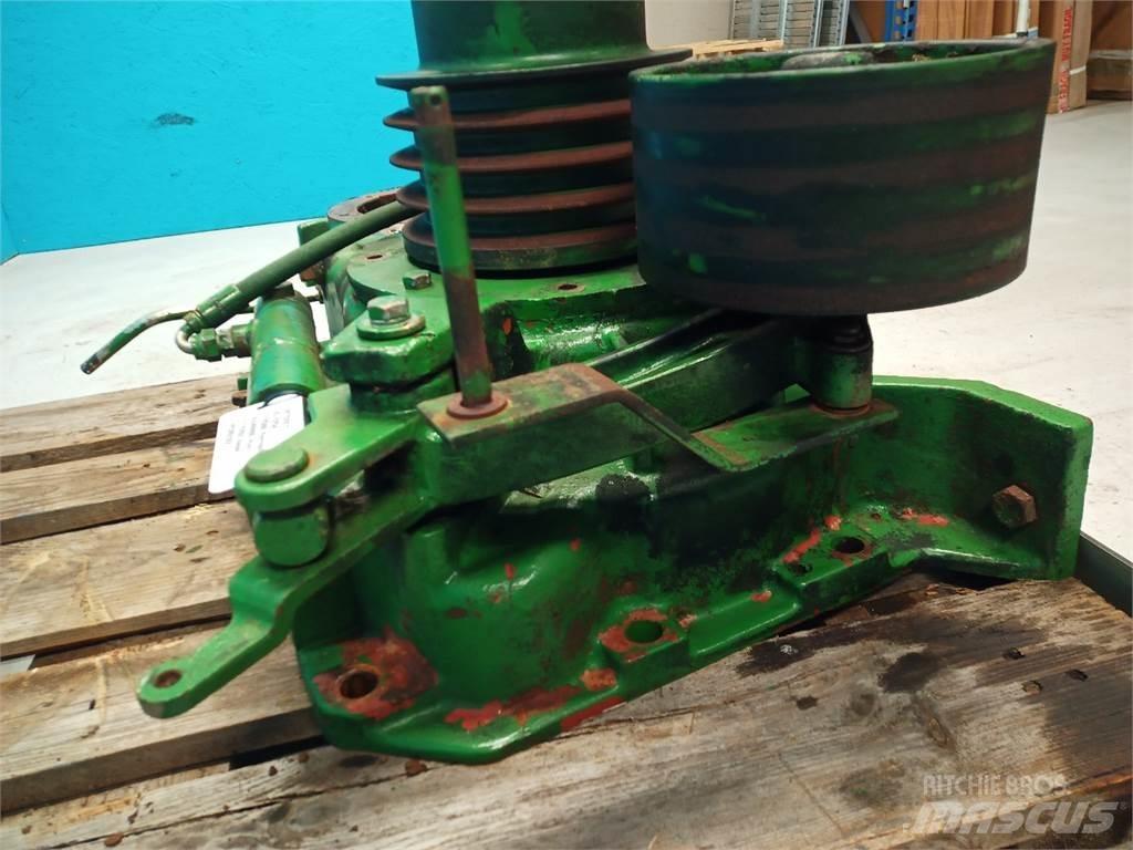 John Deere 2054 Vaihteisto