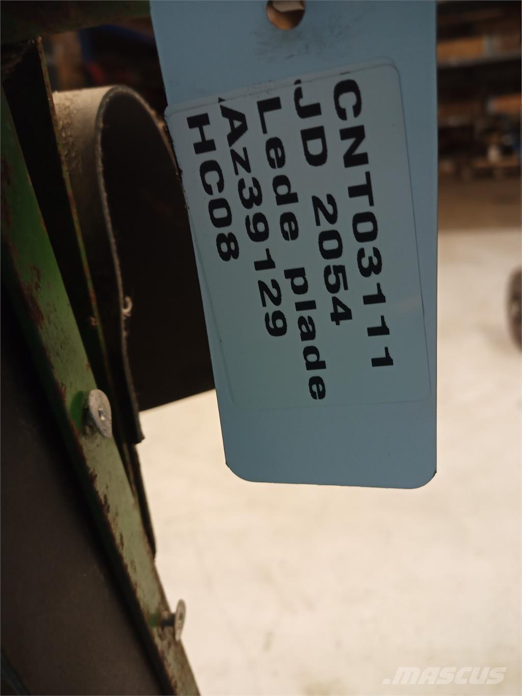 John Deere 2054 Lisävarusteet ja komponentit