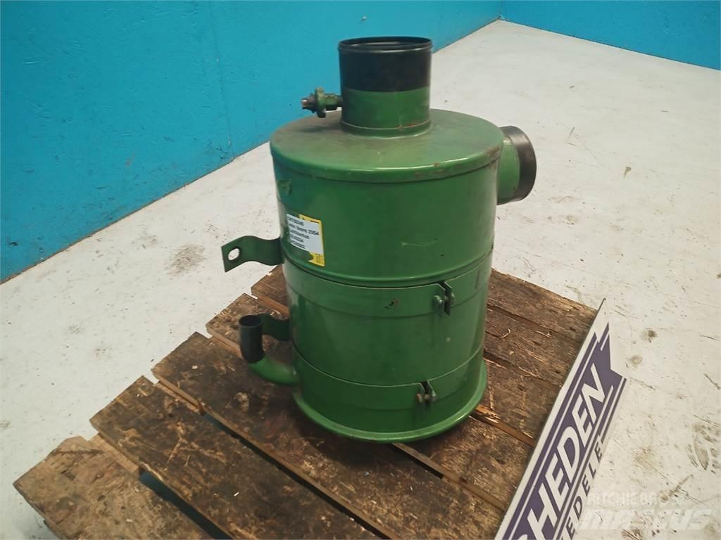 John Deere 2054 Moottorit