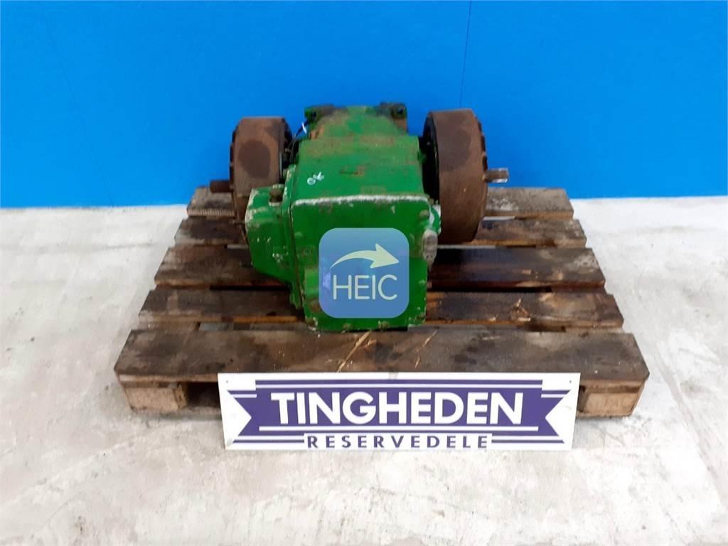 John Deere 2054 Vaihteisto