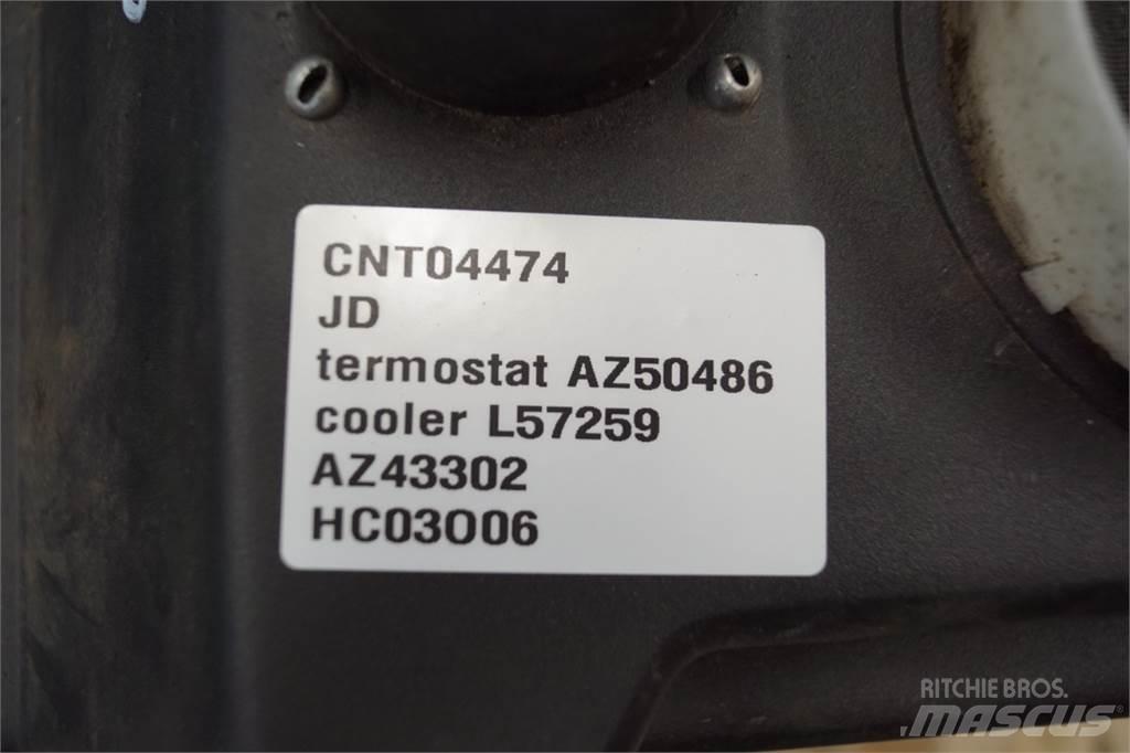 John Deere 2054 Ohjaamo ja sisusta
