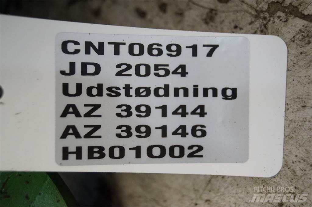 John Deere 2054 Moottorit