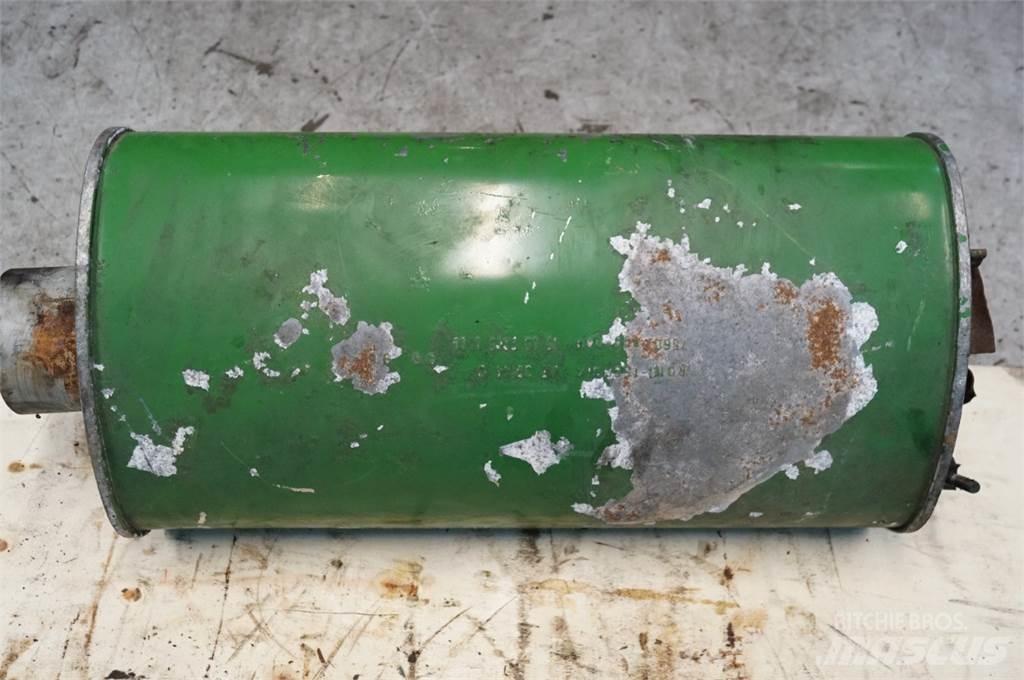 John Deere 2054 Moottorit