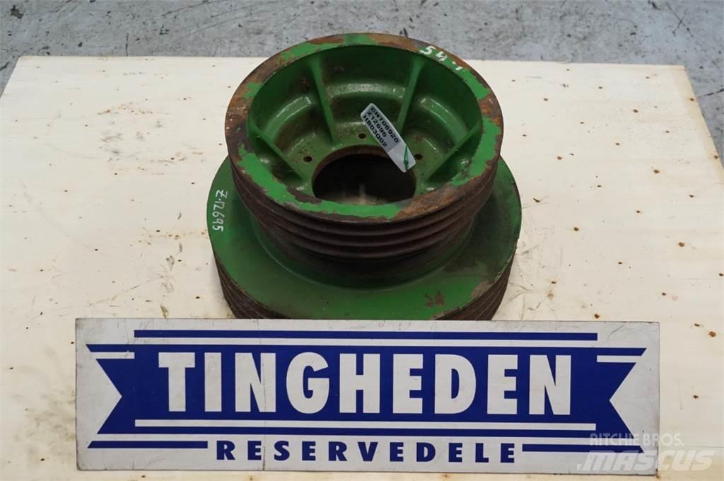 John Deere 2058 Muut maatalouskoneet