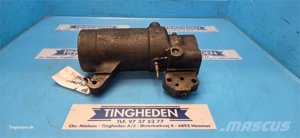 John Deere 2120 Hydrauliikka